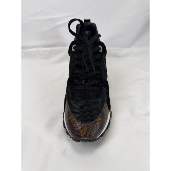 Louis Vuitton Run Away Sneakers Womens | eBay Louis Vuitton Run Away Monogram US 7.5 SPB-MS 354212